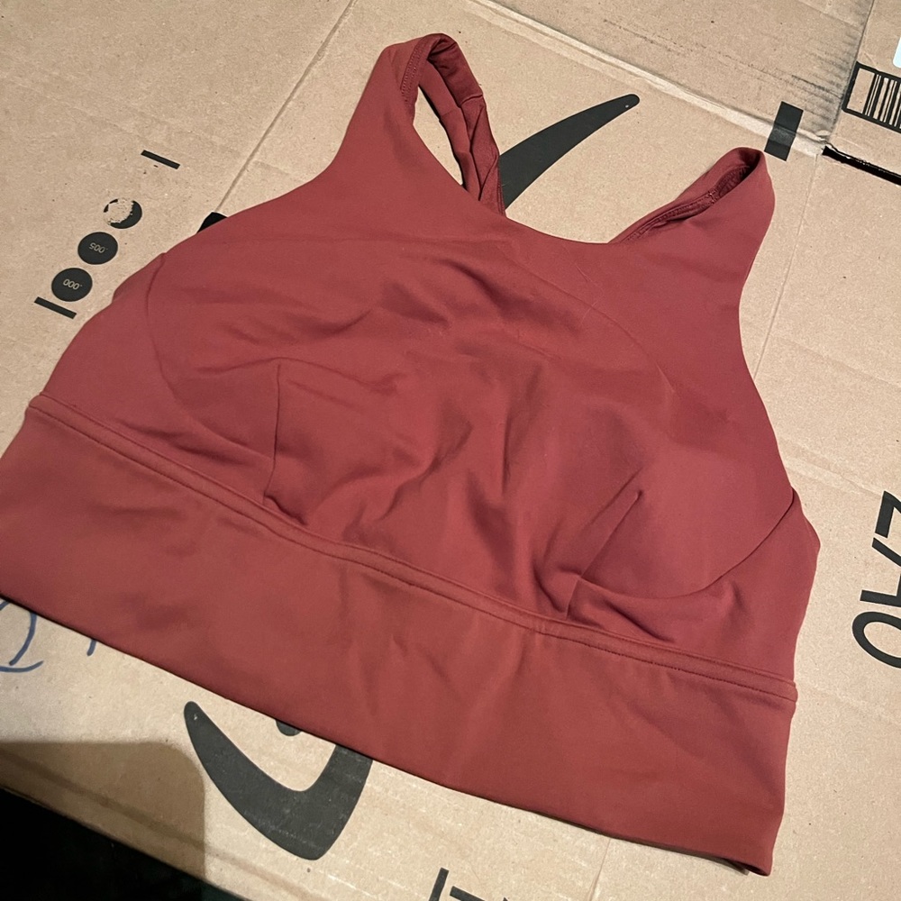 Lululemon Wunder size 8 bra color Ancient copper